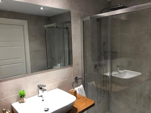 Apartamento Luxury Mestas *